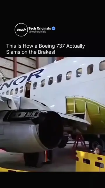 This Is How A Boeing 737 Actually Slams On The Brakes! The classic Boeing 737-20