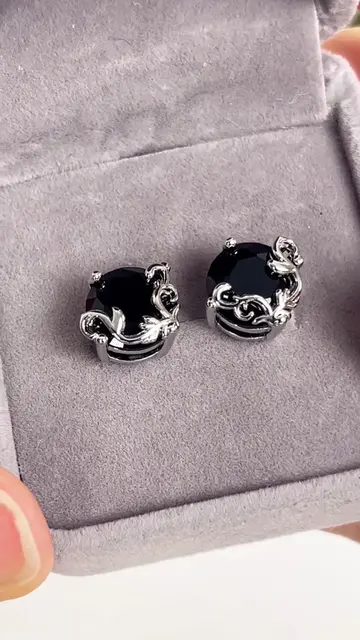 Black obsidian protection earrings🔮🖤.#925silverjewelry#witchjewelry#obsidian#e