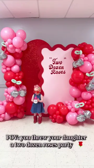 The cutest theme for a second birthday🌹🤍✨  #twodozenroses #birthdayparty #them