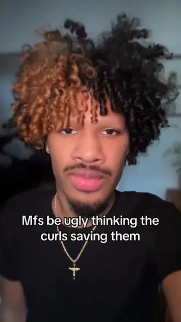 Not me tho right👀 #fyp #curlyhead #curlyhair 