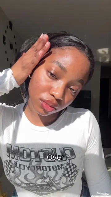 Hi, I’m Deb 🤍 I struggle with hormonal acne + hyperpigmentation, and I’m on a j