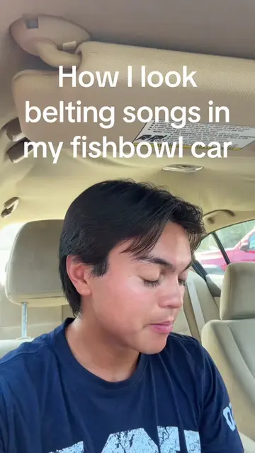 I probably look crazy asf #jamsession #fishbowl #carride #kareoke 