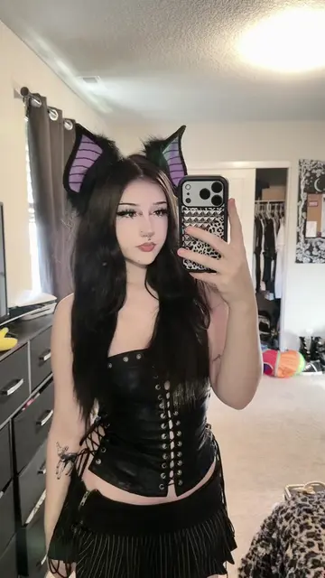 🦇 #halloween  #ShopWithConfidence #viralvideo #ootdinspo #gothgirl 