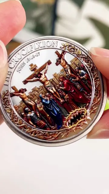 The crucifixion the resurrection Christ has risen coin #Crucifixion#Resurrection