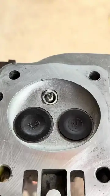 Old school technique mechanic😱🇺🇸🇺🇸 #trending  #automobile  #usa  #DIY  #mec