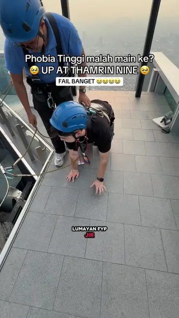 WKWKWK siapa yang penakut juga tapi sok berani? 😅 btw ini wahana TERCUPU PADAHA