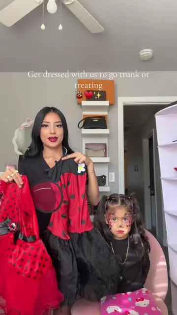First trunk or treating of the month ♥️ #fypシ゚viral #halloween #foryoupage #girl
