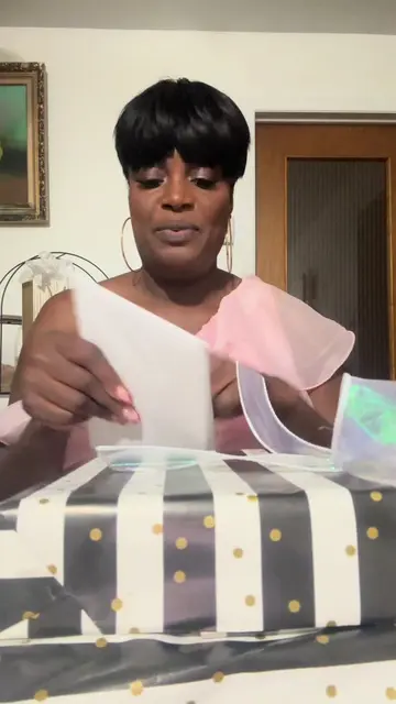 SHE GOT IT!!! I know a lot of people were expecting her to cry but my is just no