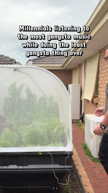 At least gardening is a great hobby 🥬🥦🌽❤️🤣🥕🥗 Australia Cup