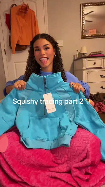 Squishy training with my best friend except it’s not squishy’s #squishytrading #