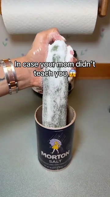 Easy pickle recipe hack… #pickle #recipesoftiktok #LifeHack #asmr 
