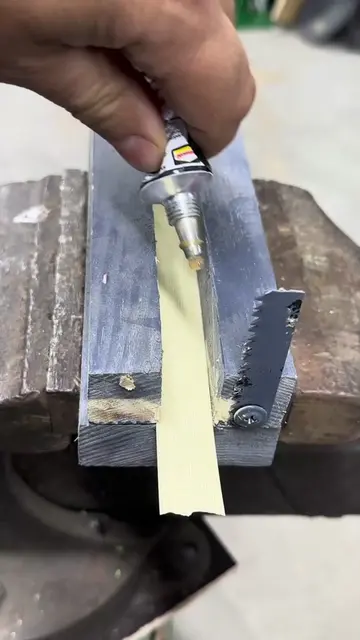 This DIY Tool Applies Glue Faster and Saves Every Drop!