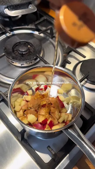 BRB making this again rn 🤤 I love this time of year because it means stewed app