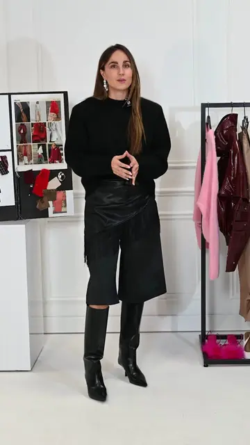 Your next go-to jacket takes center stage! ❤️  In a new Shoeby Style Talks, our 