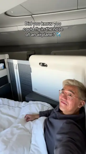 An avgeek’s dream come true 🤩 Did you know you could fly in the nose of an airp