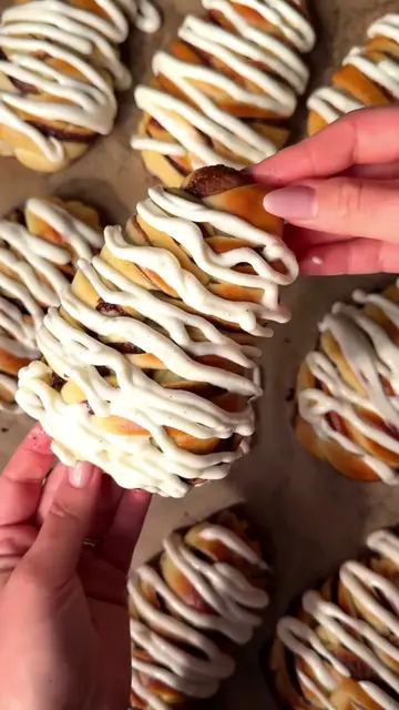 Twisted cinnamon Rolls 😋  #recipes #fyp #viral #FoodTok #cook 