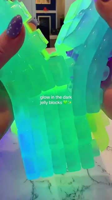 Mark my words, jelly blocks are gonna be one of the top selling toys this Christ
