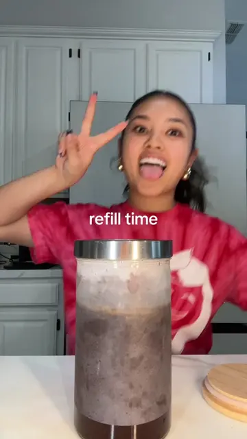now we wait minimum 1 hour max overnight #thaitea #makingtea #brewingtea #steepi