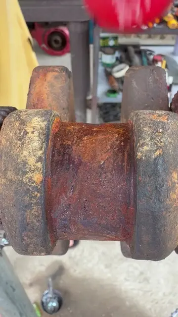 DIY old school technique crank polish😱🇺🇸 #automobile  #trending  #DIY  #usa  