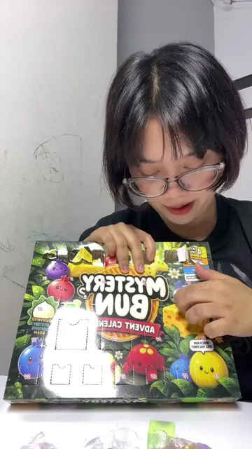 Unboxing mystery bun advant calendar isi Squishy & stressball edisi berterima ka