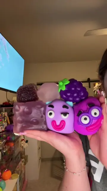 Purple Squishy ASMR!! I really don’t own a lot of purple squishies with differen