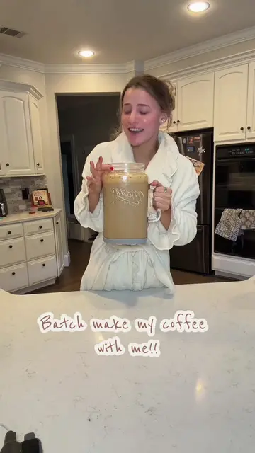 The easiest protein coffee latte recipe that lasts all week and tastes good ever