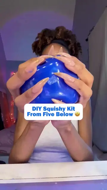 DIY mode: activated 💙 @sheblogsitall made the perfect squishy at home! #Squishy