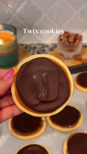 Twix Cookies 🍪 😋  #recipes #FoodTok #cook #viral #fyp 