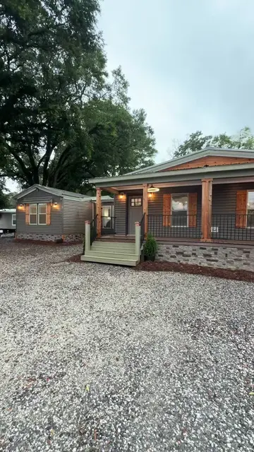 🚨 This is NOT your average manufactured home! 🚨 The Sky Harbor 🏡 ✅ 4 Bedrooms
