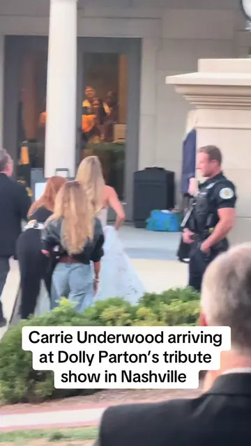 Carrie Underwood arriving at Dolly Parton’s tribute show in Nashville @Carrie Un
