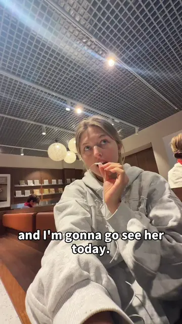 Not the reunited video you were expecting!! 
