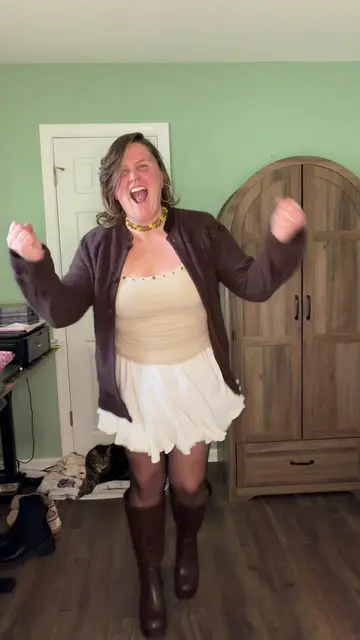 Letting my weight pick my outfit as a girlie that weighs 205lbs and has an apron