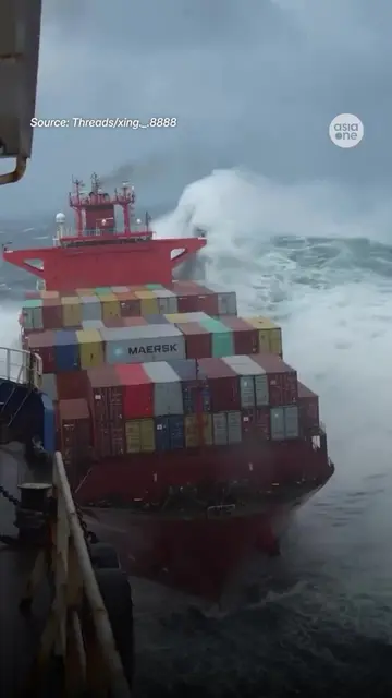 Typhoon Champi swept past Taiwan on Saturday (Oct 24) killing one person and inj