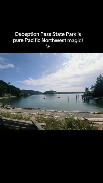 Discover the breathtaking beauty of Deception Pass State Park 🌊🌲 Stunning view