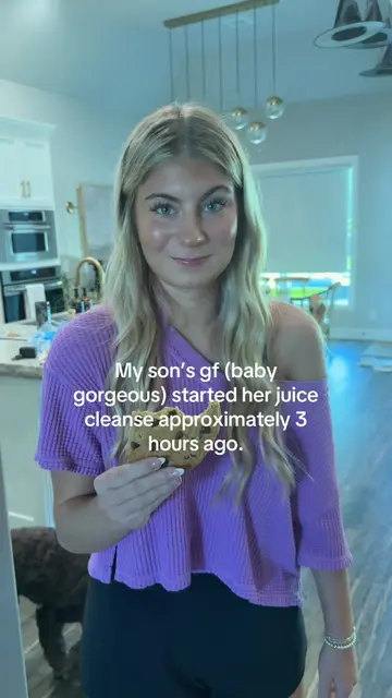 Caught her in 4k. #juicecleanse 