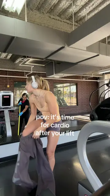 Apple Watch on the ankle always #cardio #relatable #gymgirls #GymTok #fyp 