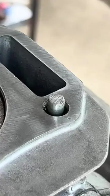 Old school technique removing broken bolt😱🇺🇸 #viral  #automobile  #trending  