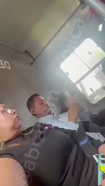 Un hombre fue sorprendido tomando fotos sin consentimiento a una joven en una un